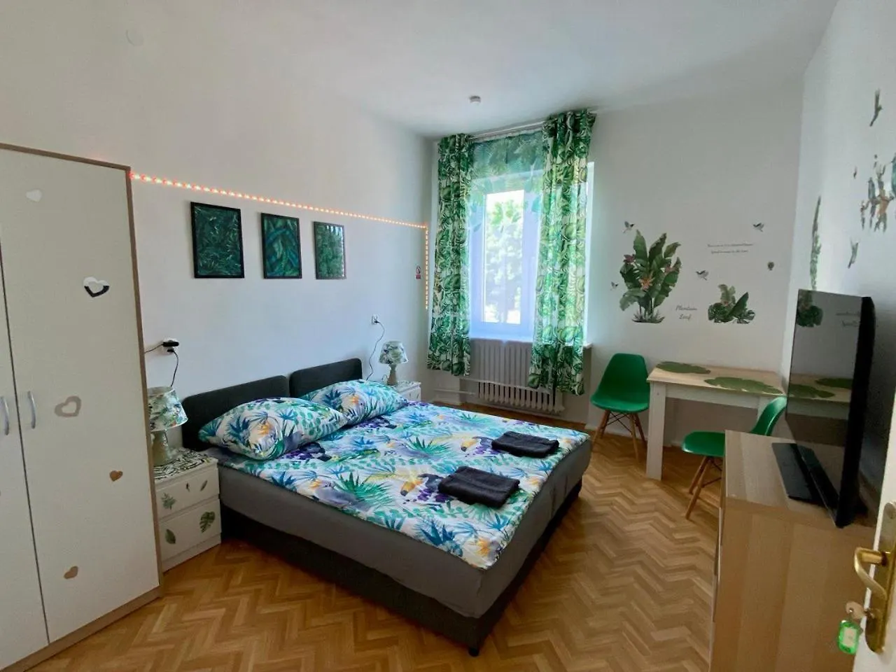 Apartment Jungle Studio New Prywatna Lazienka